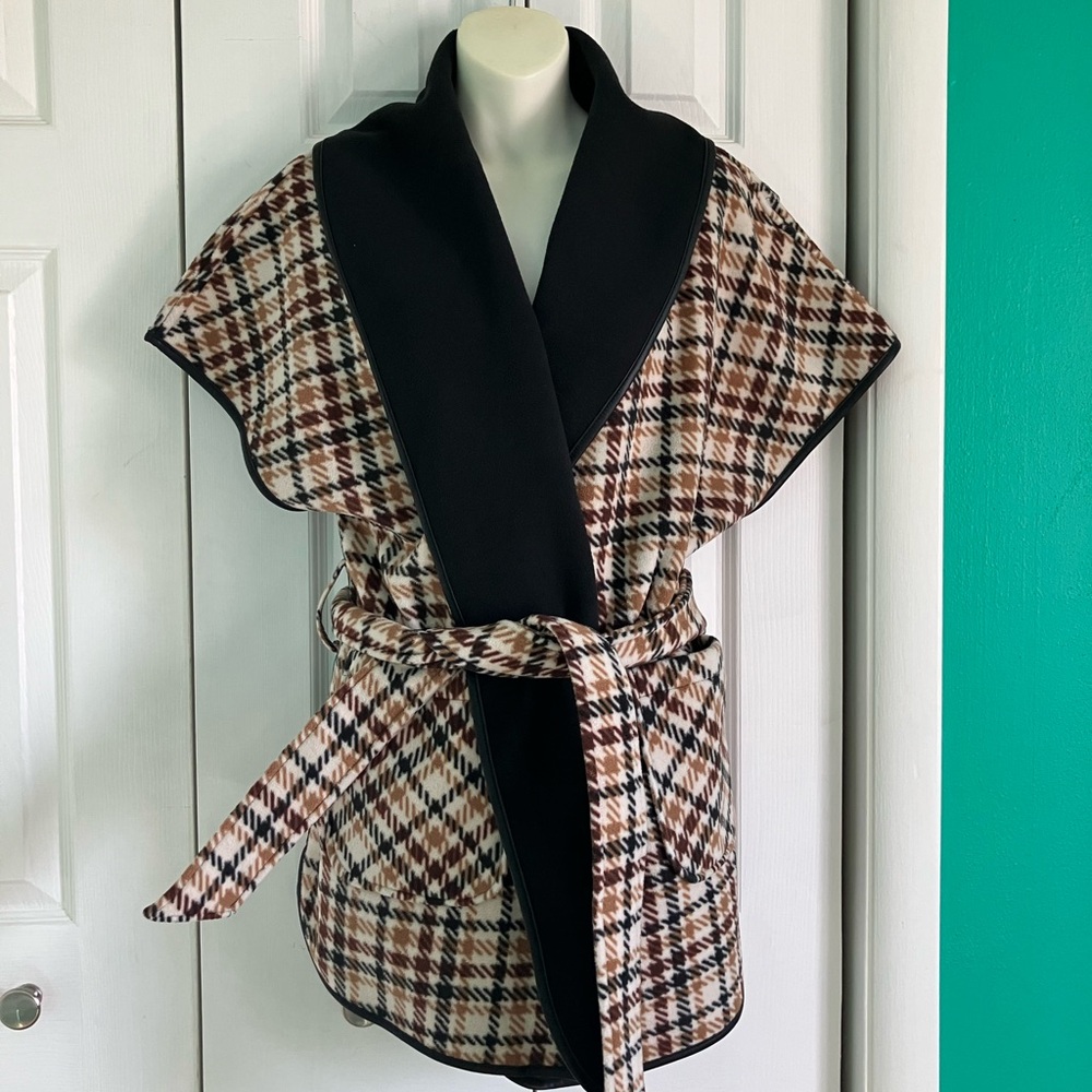 RACHEL Rachel Roy Brown & Black Textured Cape